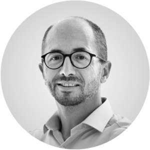 photo-guillaume-costecalde-human-cell-design-1080px-bw